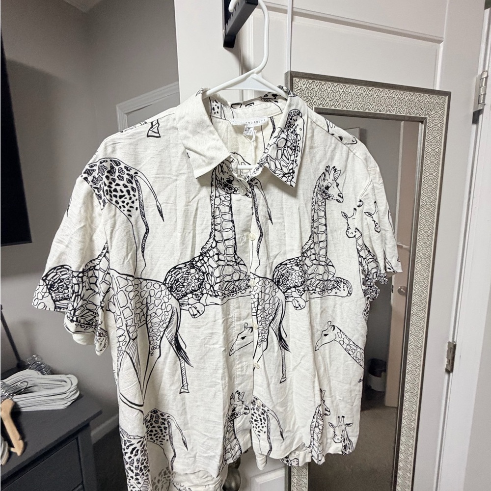 Black and White womens shirt - Picture 6 of 6